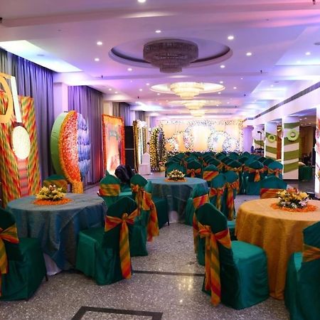 Hotel Krishna Palace Ayodhya 외부 사진