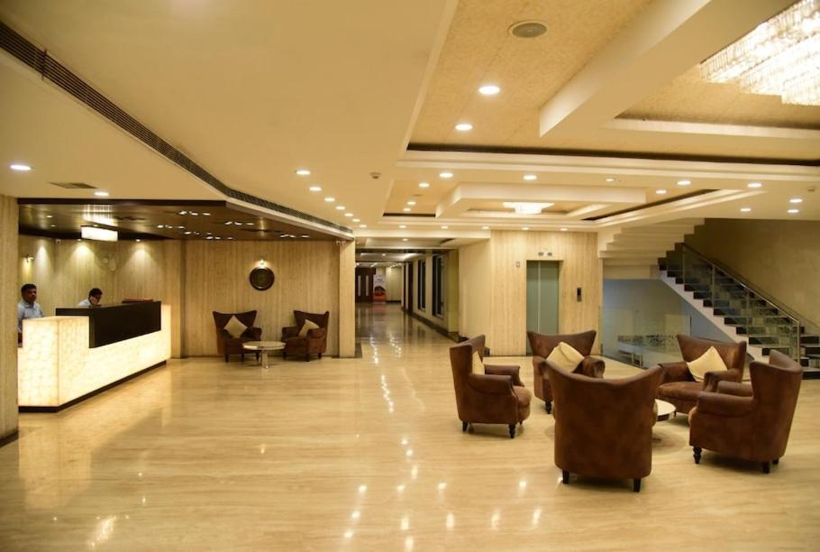 Hotel Krishna Palace Ayodhya 외부 사진